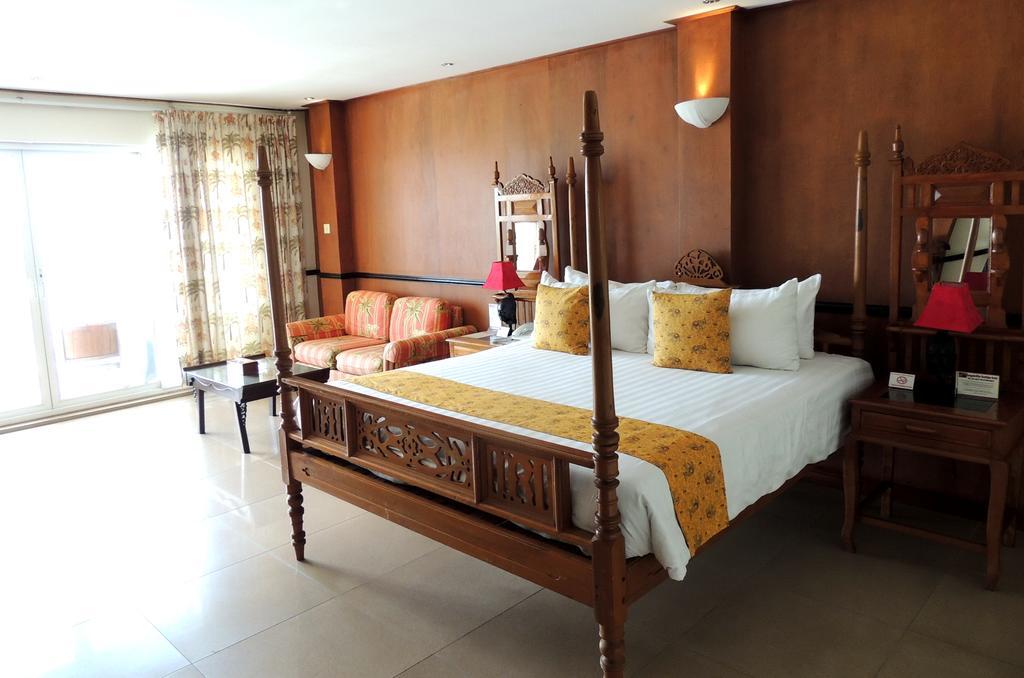 Bougainvillier Hotel Phnom Penh Ngoại thất bức ảnh