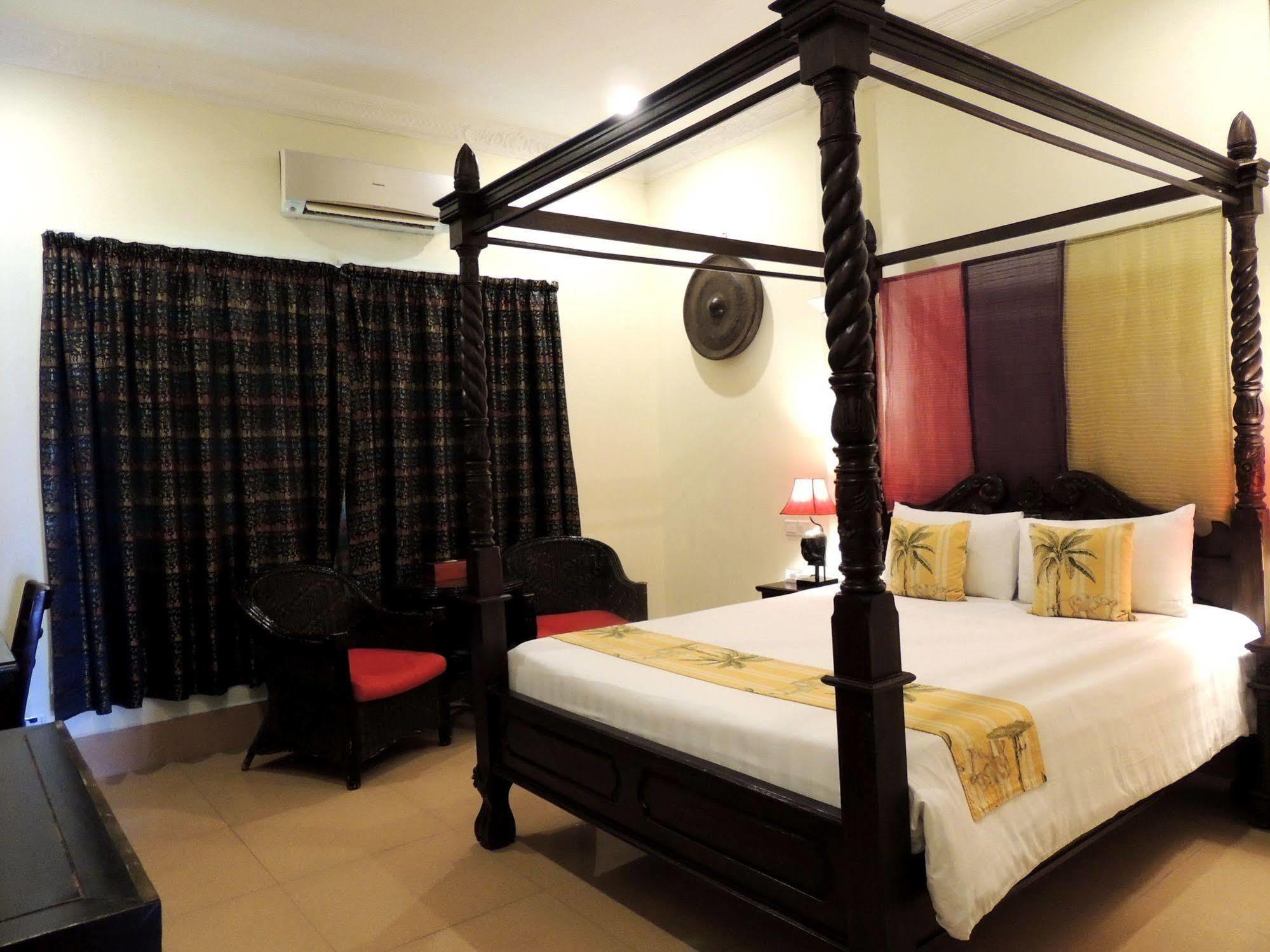 Bougainvillier Hotel Phnom Penh Ngoại thất bức ảnh